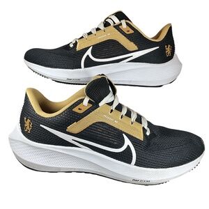 Nike Air Zoom Pegasus 40 Men Size 7.5 Chelsea FC Pitch Club Gold FQ2982-401